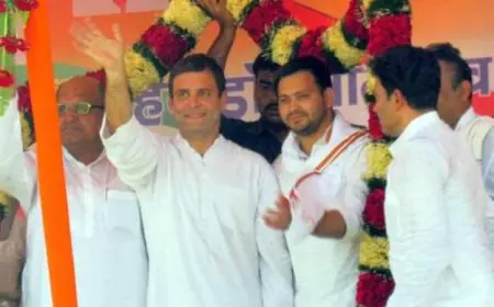 Bihar Election 2025 : कभी आपने 100 नंबर के एग्ज़ाम में 105 नंबर पाए हैं? अच्छा छोड़िए, कभी 10 किलो चावल खरीदने गए हों और दुकानदार ने 15 किलो दे दिया हो? अगर ऐसा हुआ है, तो बिहार चुनाव में कुछ वैसा ही हो रहा है…