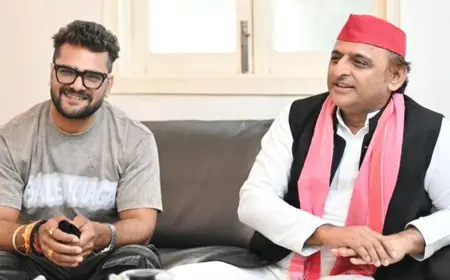 Chapra Hype: छपरा का रण गर्माया! खेसारी लाल के लिए अखिलेश यादव की एंट्री! क्या बदल जाएगा सियासी गणित?