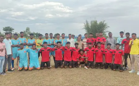 Tirilblasa Football Tournament : तिरिलबासा में मुंडा फुटबॉल का महामुकाबला, 48 टीमें जुटीं, टाईब्रेकर में हुई जबरदस्त जीत, खिलाड़ियों को बड़ा संदेश