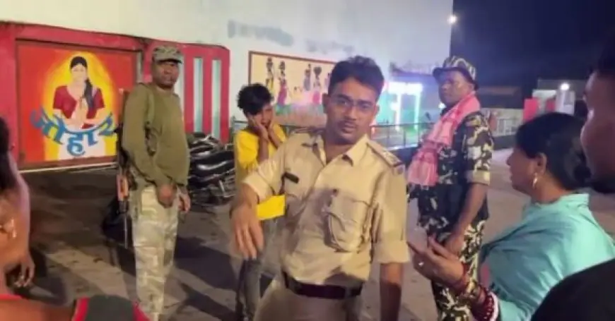 Chakradharpur Violence: दुर्गा पूजा विसर्जन में खूनी हमला! 15 हमलावरों ने 7 युवकों को चाकू मारा