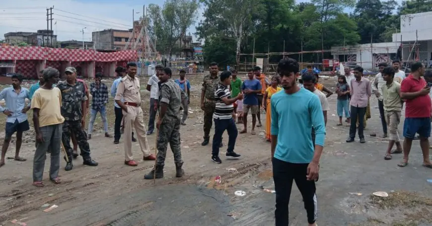 Dhanbad Riot: प्रेम प्रसंग का विवाद बना खूनी! उपद्रवियों ने चौकी पर हमला कर कांस्टेबल को पीटा