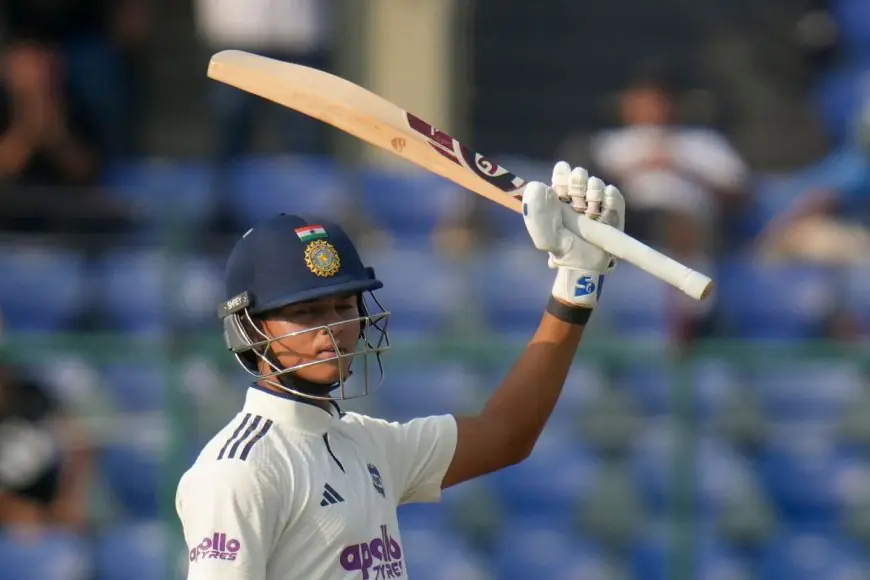 Ind Vs Wi : यशस्वी जायसवाल का तूफान! विंडीज के खिलाफ पहले दिन *173 रन बनाकर रचा इतिहास, सिर्फ 23 की उम्र में सर डॉन को छूने के करीब!