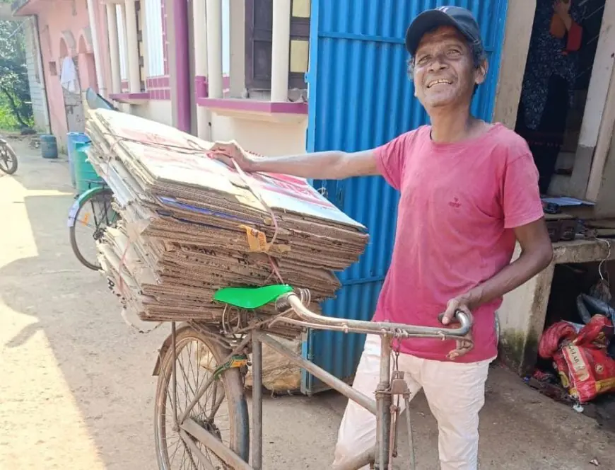 Chakulia Catch: चाकुलिया में रंगे हाथ पकड़ा गया चोर, रस्सी से बांधकर पुलिस को सौंपा, बकरी और खस्सी चोरी से जुड़े तार, अपराधी ने जुर्म कबूला