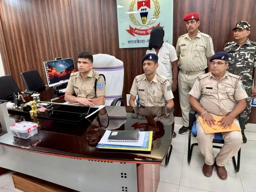 Kapali Sting: लोडेड पिस्टल के साथ कुख्यात गिरफ्तार! जमशेदपुर से सटे कपाली में अपराध की योजना बनाते मो। इरशाद दबोचा, मेड इन यूएसए पिस्टल और जिंदा कारतूस बरामद, हत्या और रंगदारी समेत कई मामले दर्ज