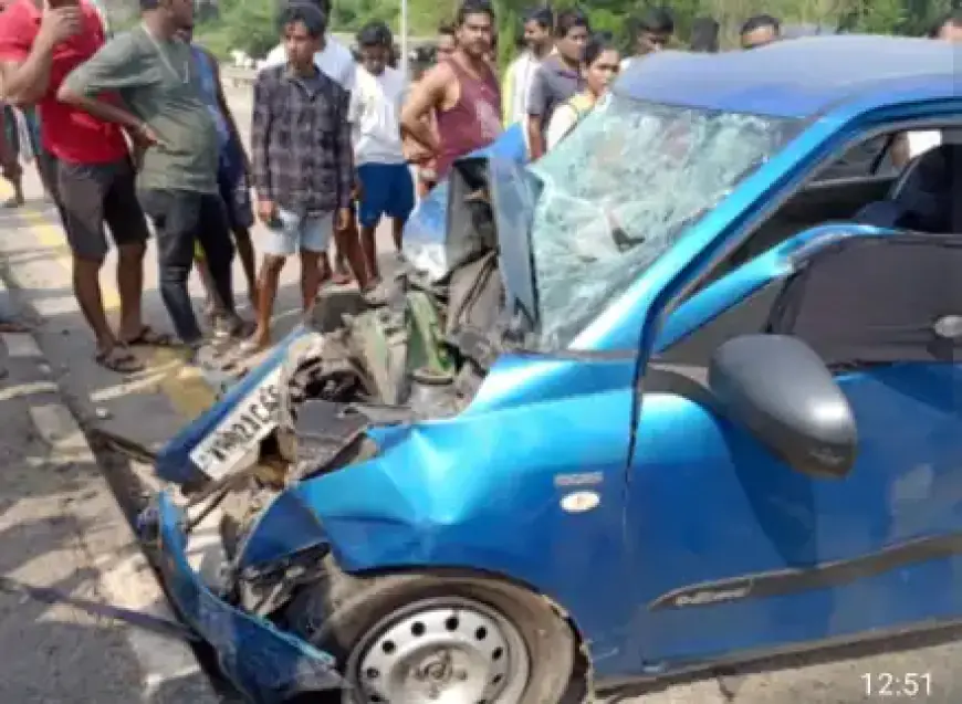 Bahargora Collision: टायर फटा, 5 घायल! बहरागोड़ा में NH 49 पर बस-स्विफ्ट की भीषण टक्कर, कोलकाता का पूरा परिवार गंभीर रूप से चोटिल, आमने-सामने की टक्कर से कार के उड़े परखच्चे, प्राथमिक उपचार के बाद झाड़ग्राम रेफर, पुलिस ने संभाला यातायात!