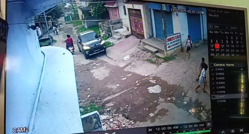 Jamshedpur Kidnapping: किडनैपिंग का खौफ! जमशेदपुर में स्कूल का पता पूछकर तीन मासूमों को किया अगवा, काली स्कॉर्पियो में बांधकर जुगसलाई के पार्क में छुपाया, 7 साल के बच्चे की जांबाजी से बचे, 6 दिन बाद फिर दिखी वही गाड़ी, परसुडीह पुलिस की जांच पर बड़ा सवाल!