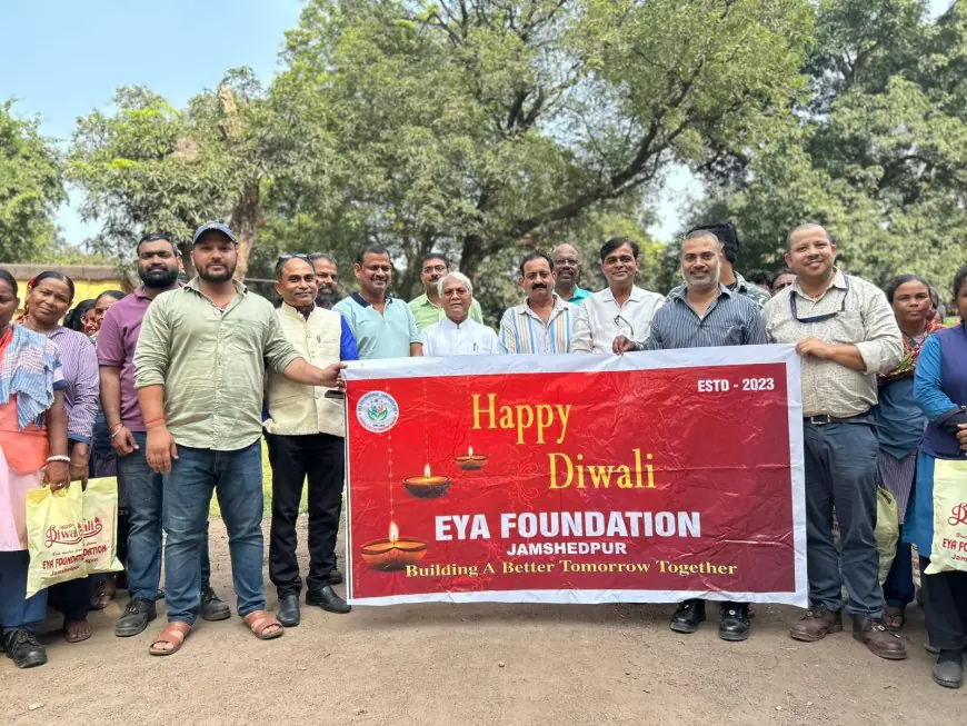 Jamshedpur Diwali : जमशेदपुर में अनोखी दिवाली! EYA Foundation ने 100 सफाई कर्मियों को दी दीपावली की भेंट, यूनियन नेताओं और राजनीतिक हस्तियों ने किया समर्थन
