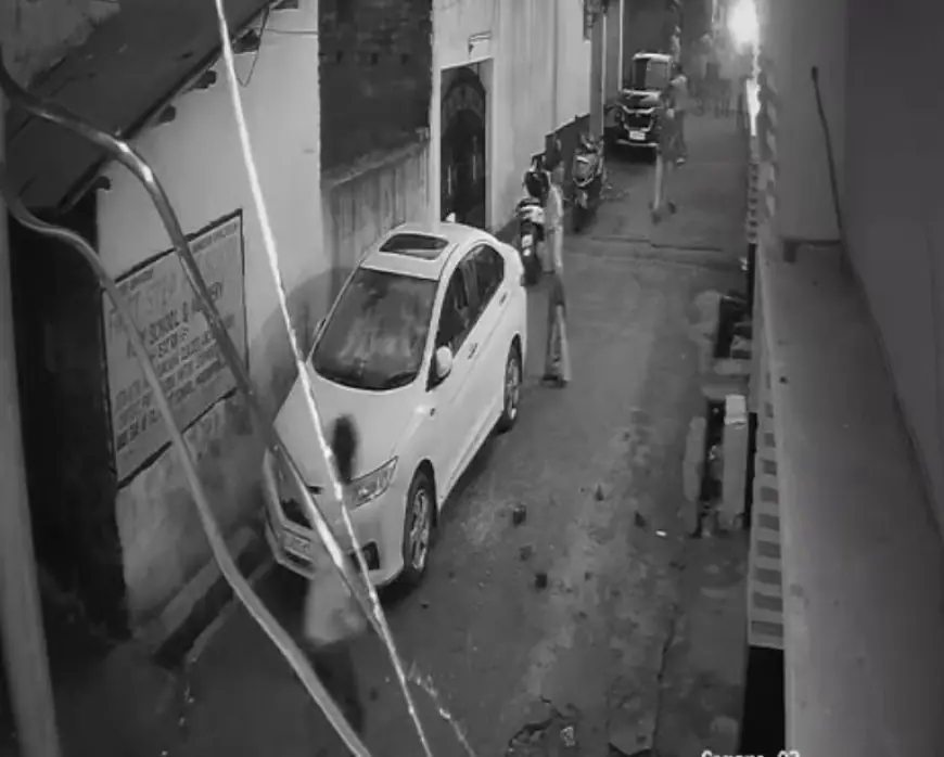 Parsudih Attack: परसुडीह में सड़क पर खूनी खेल! बेसबॉल बैट से युवक का सिर फोड़ा, गाड़ी रोककर हमले के पीछे कौन है?