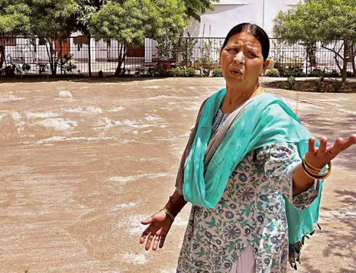 Bihar Political News: तेजस्वी की पुरानी जिद ने राबड़ी का बंगला छीना? 10 सर्कुलर रोड अब इतिहास, नया पता 39 हार्डिंग रोड—RJD में हंगामा