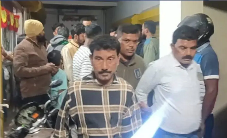 Parsudih Dispute: परसुडीह के लेडीज टेलर ने सिलाई सीखने आई युवती को पीटा, मकान मालिक ने शटर बंद करके राज छिपाया