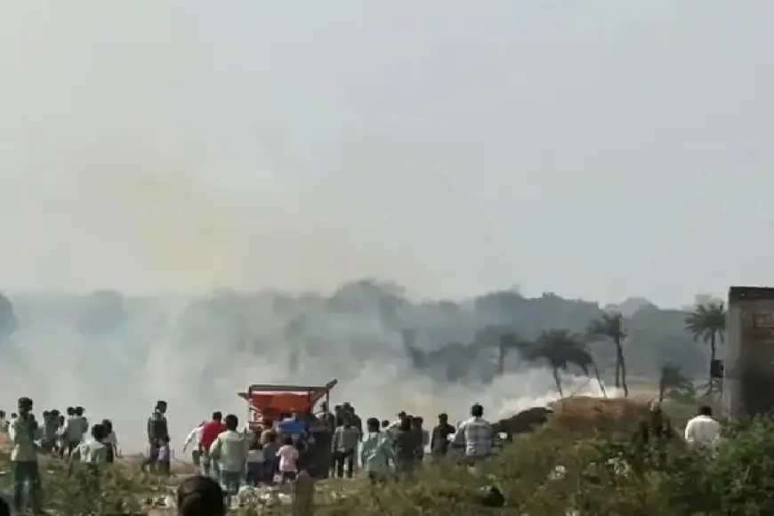 Koderma Fire: कोडरमा के कंझियाडीह में 11 हजार वोल्ट तार गिरने से आधा दर्जन किसानों की फसल जली, मुआवजे पर जोर