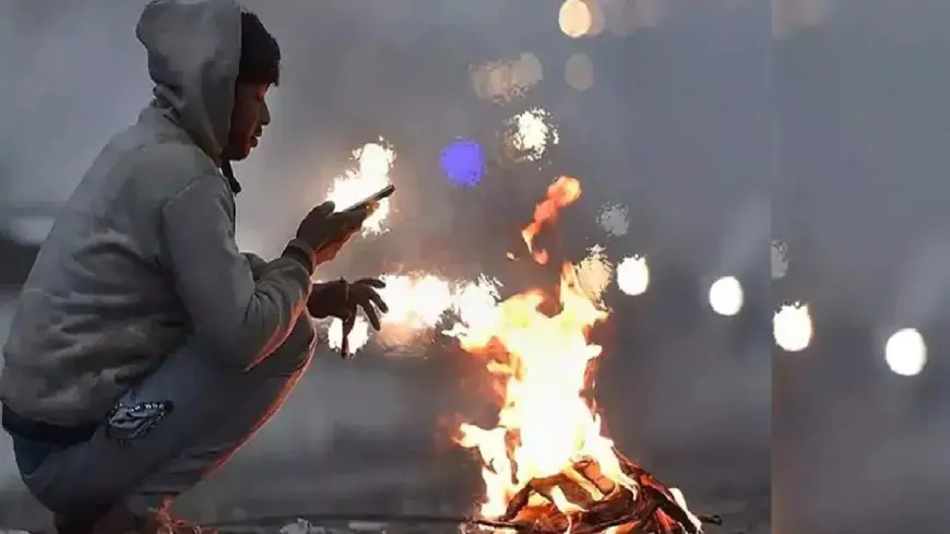 Jharkhand Weather : झारखंड में फिर दिखेंगे ठंड के तीखे तेवर, तापमान में 4 डिग्री तक गिरावट, शीतलहर जैसी स्थिति का अलर्ट