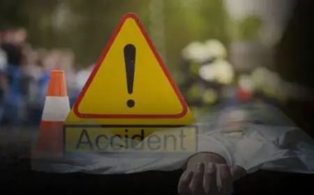 Chaibasa Accident: नाबालिग की रफ्तार ने ली बुजुर्ग की जान, सड़क पार कर रही महिला को बाइक से रौंदा