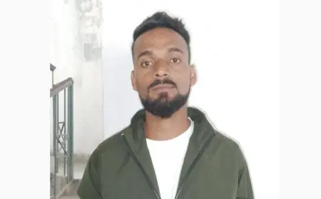 Jamshedpur Attack: आपसी रंजिश में धारदार हथियार से दो भाइयों पर जानलेवा हमला, बस्ती में तनाव के बीच आरोपी तुरंत गिरफ्तार