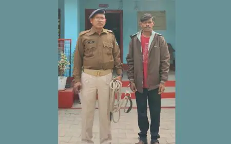 Bagbera Raid: सुनील गिरफ्तार, हनुमान मंदिर के पास बेच रहा था गांजा, पुलिस ने घेराबंदी कर दबोचा