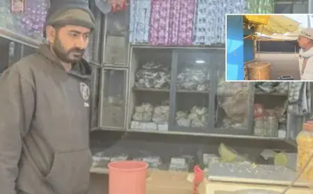 Mango Loot: आधी रात को सेंधमारी, चावल बाजार के मुहाने पर राशन दुकान साफ, ताला-कुंडी काटकर घुसे चोर