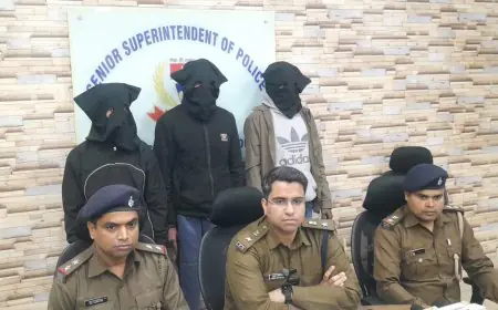 Mango Arrest: हथियारों का जखीरा, जमशेदपुर में कारोबारी से वसूली करने जा रहे 3 रंगबाज धरे गए, मुंगेर का कट्टा और एप्पल फोन बरामद