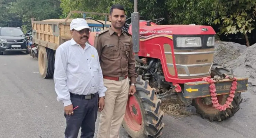 Chakulia Sand Mafia: अवैध बालू से लदा ट्रैक्टर जब्त, चाकुलिया थाना प्रभारी की कार्रवाई से माफियाओं में हड़कंप