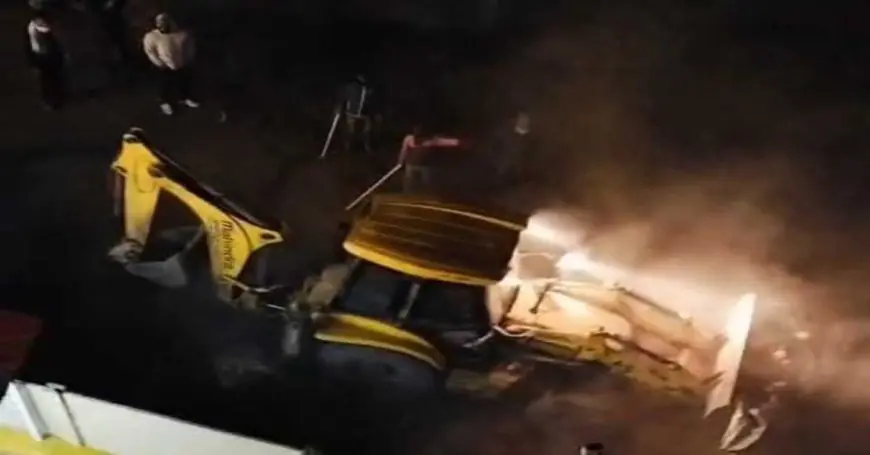 Ranchi Violence : आधी रात जेसीबी से बाउंड्री तोड़ी, पत्थरबाजी से दहला कुसुम विहार