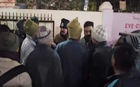 Hazaribagh Accident: जैप-7 के सब-इंस्पेक्टर की दर्दनाक मौत, बस पकड़ने के दौरान बाइक ने मारी टक्कर, पुलिस महकमे में मातम