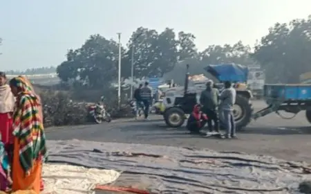 Hazaribagh Havoc :  बड़कागांव में एनटीपीसी डंपर ने महिला को रौंदा, तेतरी देवी की मौत से भड़का गुस्सा, शव के साथ चक्का जाम