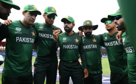 Pakistan Squad: पाकिस्तान ने वर्ल्ड कप के लिए चुनी 15 सदस्यीय सेना, सलमान अली आगा कप्तान और बाबर-शाहीन को मिली जगह, आईसीसी के डर से झुका पीसीबी