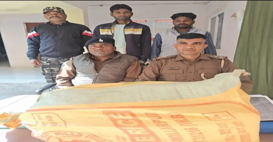 Chaibasa Liquor: बड़ा एक्शन, चाईबासा में टोटो से हो रही थी नकली शराब की सप्लाई, लोहा पुल पर पुलिस ने दबोचे दो तस्कर
