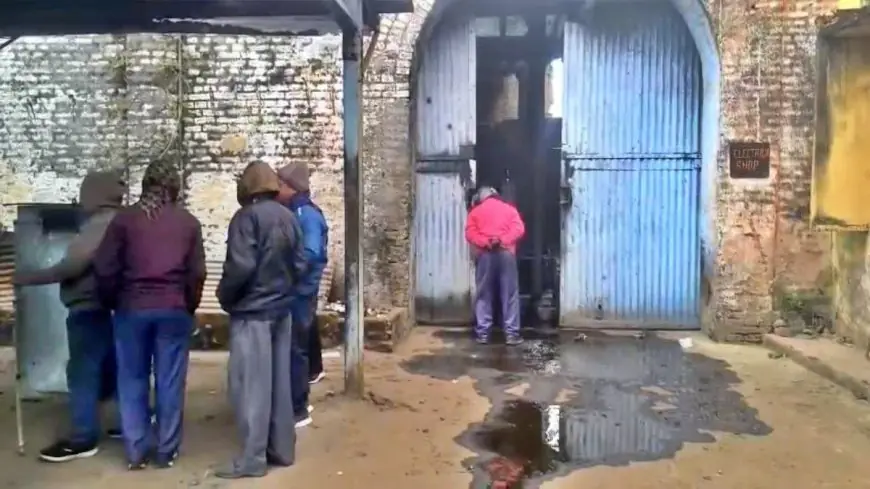 Giridih Heist: हथियारबंद डकैती, गिरिडीह CCL वर्कशॉप में 15 नकाबपोशों का कब्जा, गार्ड्स को बंधक बनाकर लाखों की लूट