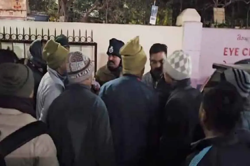 Hazaribagh Accident: जैप-7 के सब-इंस्पेक्टर की दर्दनाक मौत, बस पकड़ने के दौरान बाइक ने मारी टक्कर, पुलिस महकमे में मातम