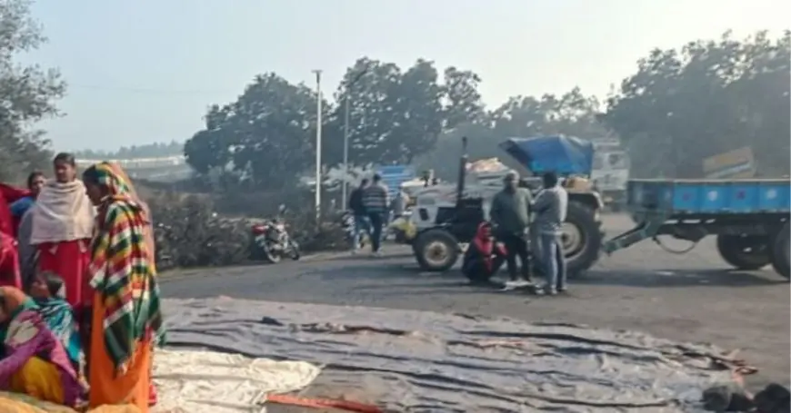 Hazaribagh Havoc :  बड़कागांव में एनटीपीसी डंपर ने महिला को रौंदा, तेतरी देवी की मौत से भड़का गुस्सा, शव के साथ चक्का जाम