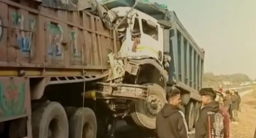 Bundu Accident: सड़क किनारे खड़े ट्रेलर में घुसा तेज रफ्तार हाइवा, केबिन में दबकर चालक बुधन लाल की मौत, एनएच-33 पर मची चीख-पुकार