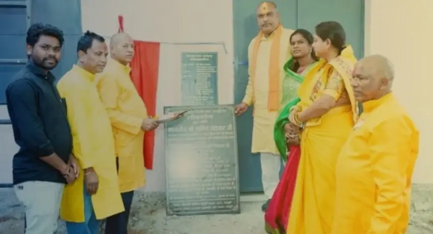 Chandkhuri Jayanti: विधायक ललित चंद्राकर ने चंदखुरी में किया 12 लाख के सामाजिक भवन का लोकार्पण, माँ परमेश्वरी जयंती पर देवांगन समाज के बीच मोदी की गारंटी का गूँजा नाम