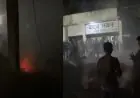 Sonari Fire: न्यू ग्वाला बस्ती में पुआल टाल बना आग का गोला, शॉर्ट सर्किट के बाद आसमान छूने लगीं लपटें, सोनारी में मची चीख-पुकार और दहशत