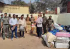Bokaro Raid: बोकारो में नकली शराब की फैक्ट्री का भंडाफोड़, घर के अंदर ब्रांडेड बोतलों में भरा जा रहा था जहर, होली और चुनाव से पहले मौत का सामान जब्त