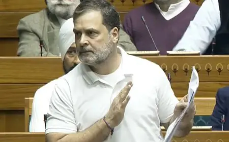 Parliament Clash: संसद में राहुल गांधी और राजनाथ सिंह के बीच सीधी भिड़ंत, जनरल नरवणे की 'गुप्त' किताब पर छिड़ा महायुद्ध, डोकलाम और चीनी टैंकों के दावे से मचा हड़कंप