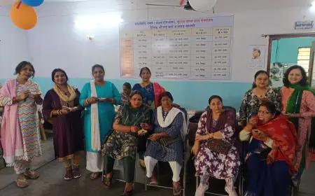 Sakchi Seva: सैन्य मातृशक्ति ने साकची के आशीर्वाद वृद्धाश्रम में घोली खुशियां, बुजुर्गों की आंखों में आए आंसू, लंच और प्रेम बांटकर पेश की इंसानियत की मिसाल