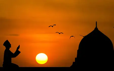 Ramadan Begins: सऊदी अरब में दिखा रमजान का चांद, आज पहला रोजा, भारत में इस दिन से शुरू होगी इबादत की घड़ी