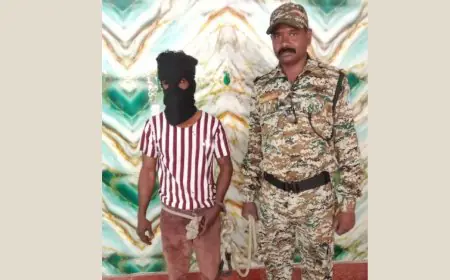 Adityapur Crime: किरायेदार महिला से हैवानियत की कोशिश, ड्रग पेडलर डोली परवीन का बेटा अमन खान गिरफ्तार