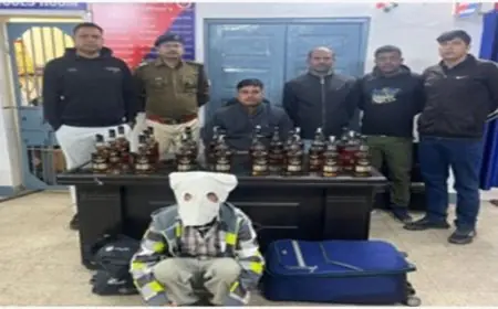 Hatiya Raid: हटिया स्टेशन पर RPF का 'ऑपरेशन सतर्क', इस्लामपुर एक्सप्रेस से बिहार जानी थी लाखों की शराब, बैग खोलते ही उड़े जवानों के होश