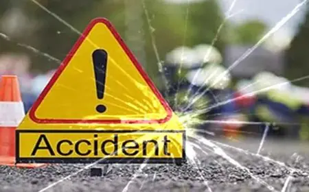 Ranchi Road Accident: रांची मतगणना केंद्र के पास इनोवा और ट्रक की जोरदार भिड़ंत, ट्रांसपोर्ट नगर में मची अफरा-तफरी