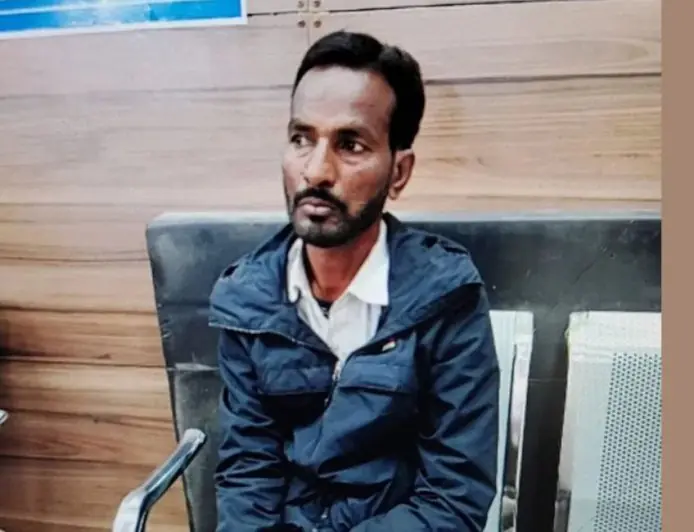 Mango Theft: MGM अस्पताल में मरीज बनकर घुसा शातिर जेबकतरा, रजिस्ट्रेशन काउंटर पर हाथ साफ करते ही जवानों ने दबोचा