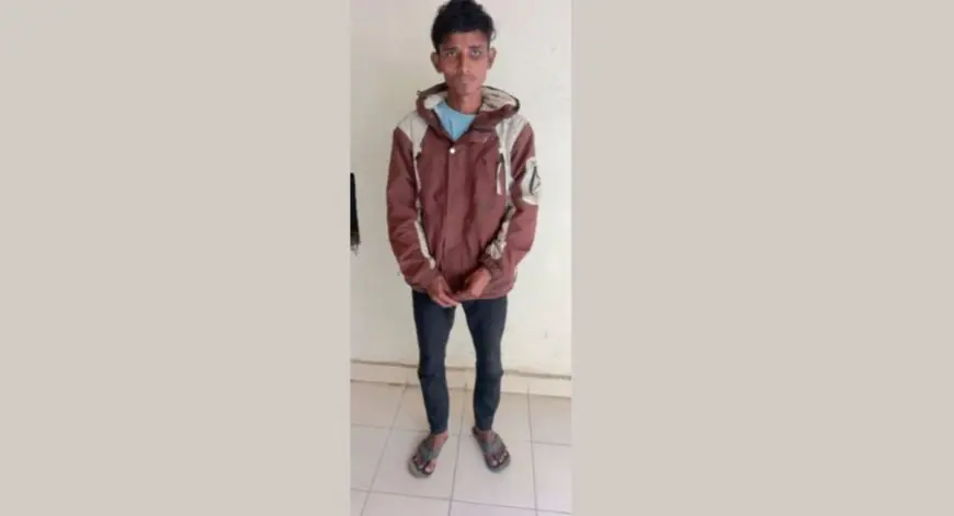 Chaibasa Arrest: तमिलनाडु से चाईबासा तक फैला 'लव ट्रैप' का जाल, अश्लील वीडियो बनाकर ब्लैकमेल करने वाला आरोपी गिरफ्तार