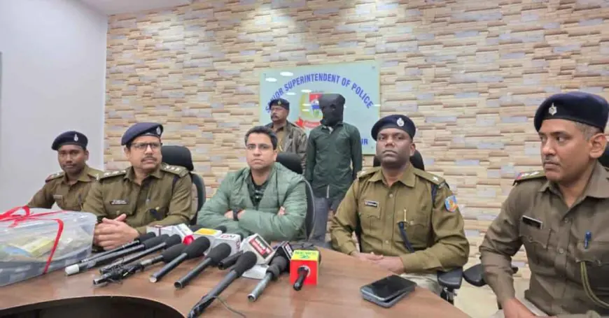 Jugsalai Heist: जुगसलाई में 1 करोड़ की मेगा चोरी का पर्दाफाश, गर्लफ्रेंड को छोड़ अकेले ही हाथ साफ करने निकला था शातिर ऋतिक