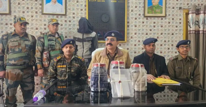 Palamu Murder: जपला स्टेशन से हत्यारा दामाद गिरफ्तार, दिल्ली से चाकू लेकर ससुराल पहुँचा था लवकुश, पत्नी के विवाद में ससुर की कर दी हत्या