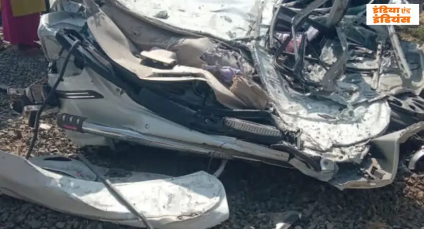 Ranchi Smash: सीमेंट लदे ट्रक ने कार को बनाया 'लोहे का पापड़', नारायण सोसो के पास मौत का तांडव टला, मंजर देख दहल उठे लोग