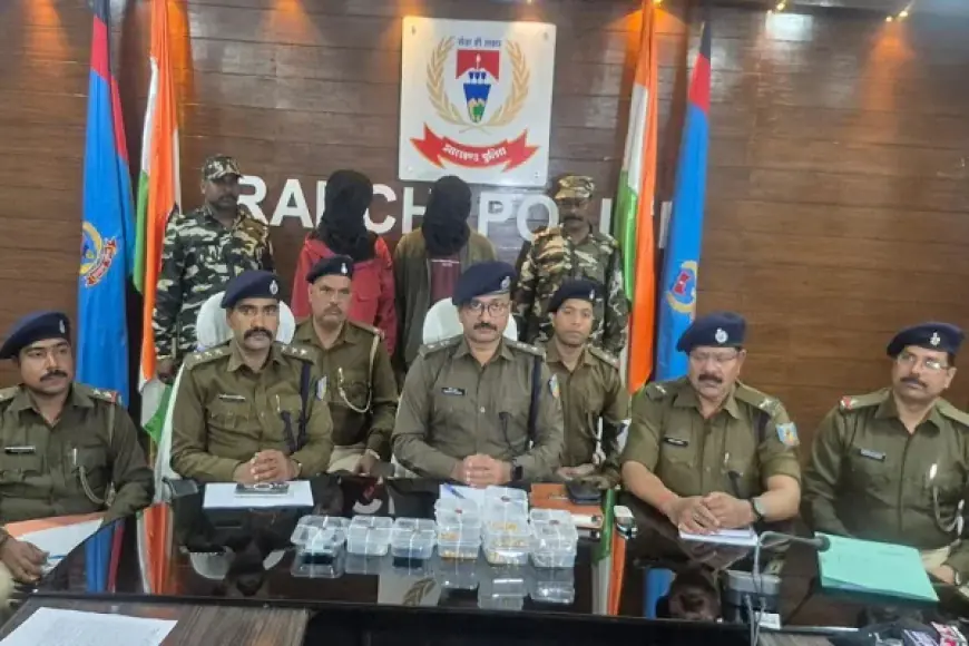 Ranchi Raid: रांची में बंद घरों को निशाना बनाने वाले शातिर गैंग का पर्दाफाश, दिनदहाड़े रेकी कर उड़ाते थे जेवर, ज्वेलर्स के साथ मिलकर रची थी खौफनाक साजिश