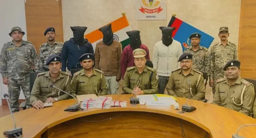 Ramgarh Crackdown: रॉयल एनफील्ड से आए लुटेरों का रामगढ़ पुलिस ने किया अंत, बिहारी ज्वेलर्स लूट कांड का मास्टरमाइंड सद्दाम गिरफ्तार