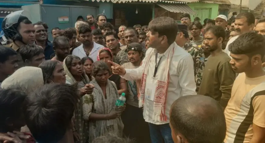 Jharia Accident: अवैध कोयला लदे ट्रक ने घर के बाहर सो रही 11 साल की बच्ची को रौंदा, झरिया में भड़का जनआक्रोश