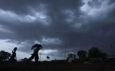 Jharkhand Weather Update : झारखंड में अगले 3 दिन आंधी-बारिश का येलो अलर्ट, भीषण गर्मी के बीच प्रकृति का यू-टर्न
