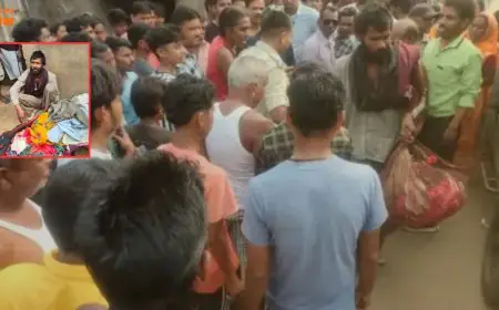 Potka Kidnapper Suspicion: बच्चा चोर? पोटका में विक्षिप्त को घेरकर ग्रामीणों ने मचाया हड़कंप, झोले से निकले बच्चों के कपड़े